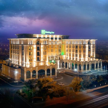 Holiday Inn Aktau By Ihg Exterior photo