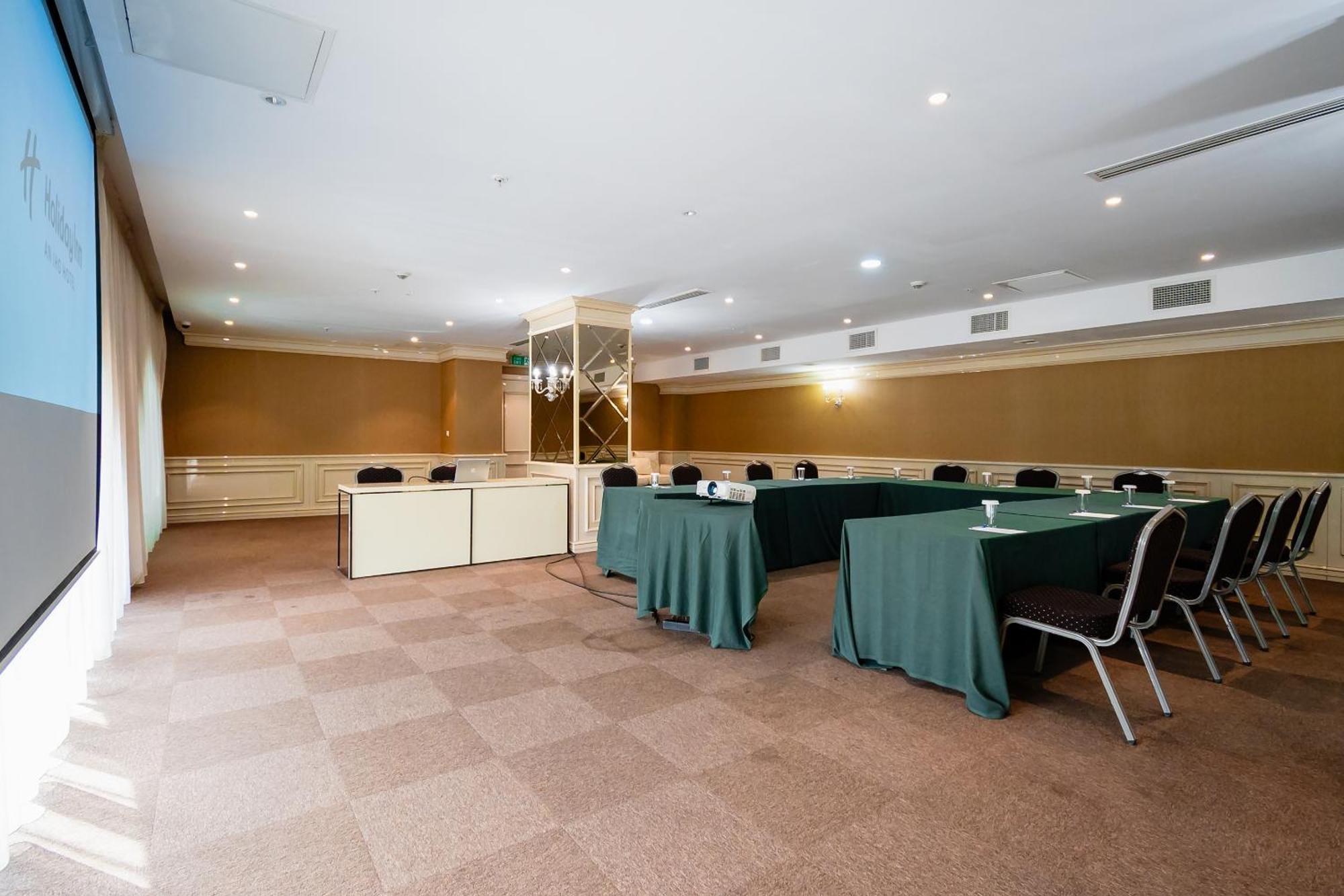 Holiday Inn Aktau By Ihg Exterior photo