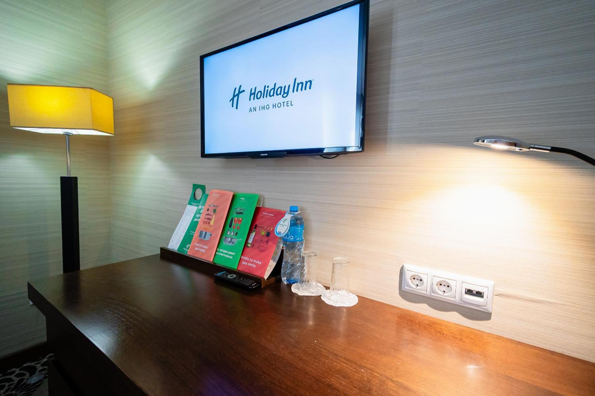 Holiday Inn Aktau By Ihg Exterior photo